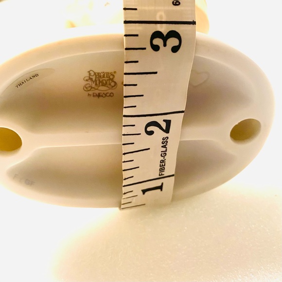 Precious Moments. “Happiness To The Core” Shares Apples With Puppy 1996 Vintage - Picture 9 of 12